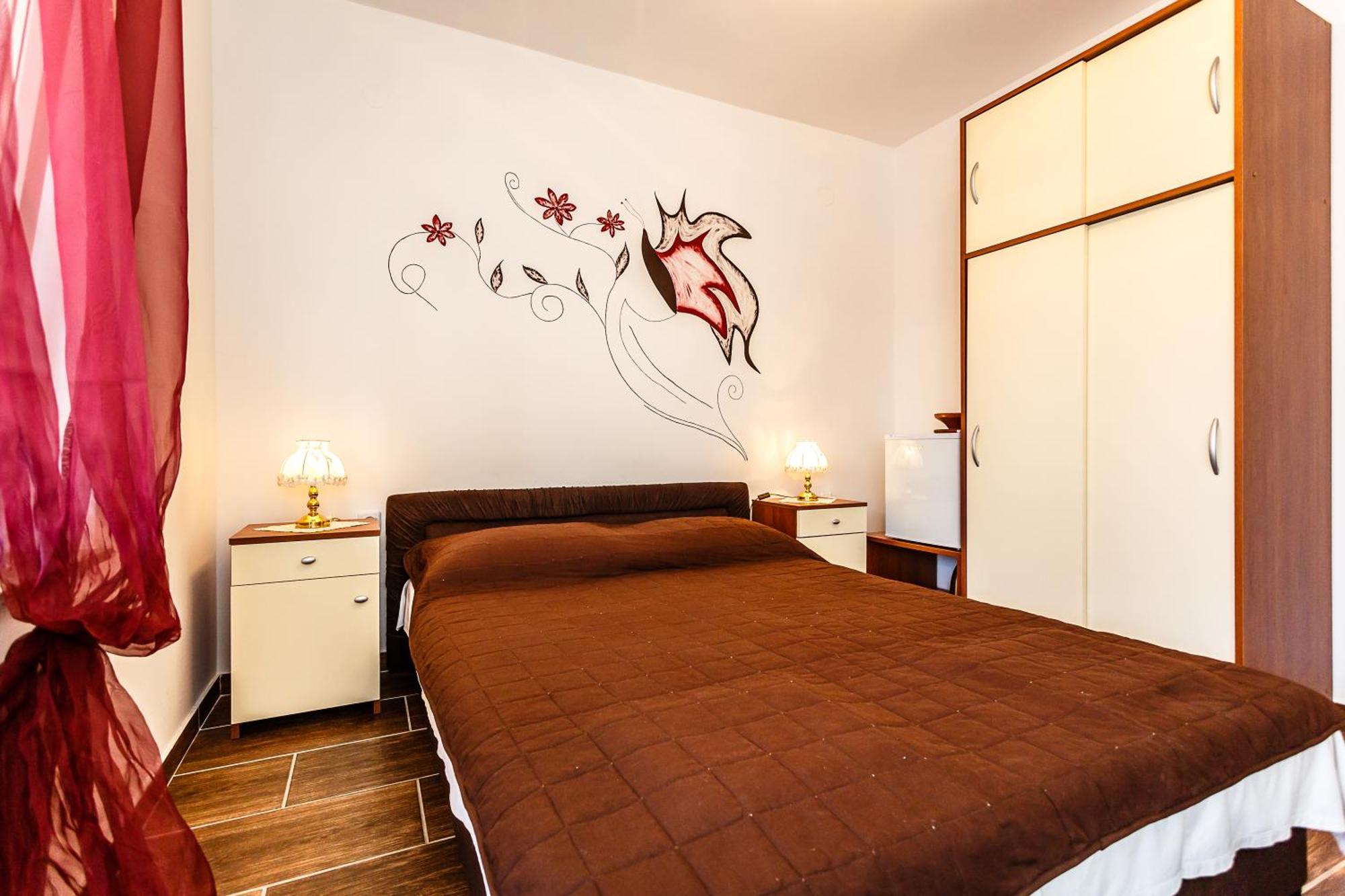 Sara Apartments Malinska Szoba fotó