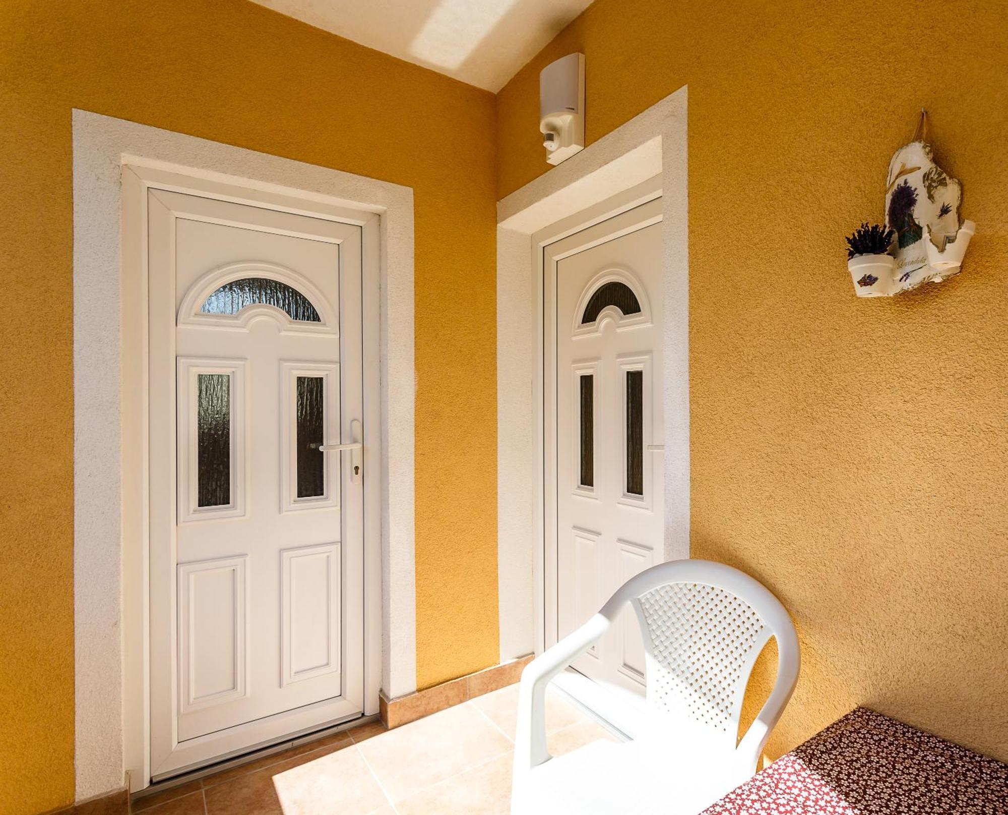 Sara Apartments Malinska Kültér fotó